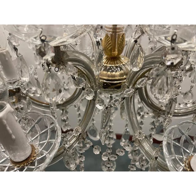 1960s Large Crystal Maria Teresa Chandelier with 24 Lights, 1960s For Sale - Image 5 of 13