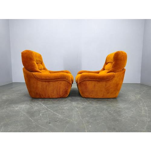 Space Age Italian Lounge Chairs in Orange Upholstery, 1970s, Set of 2 For Sale - Image 6 of 18