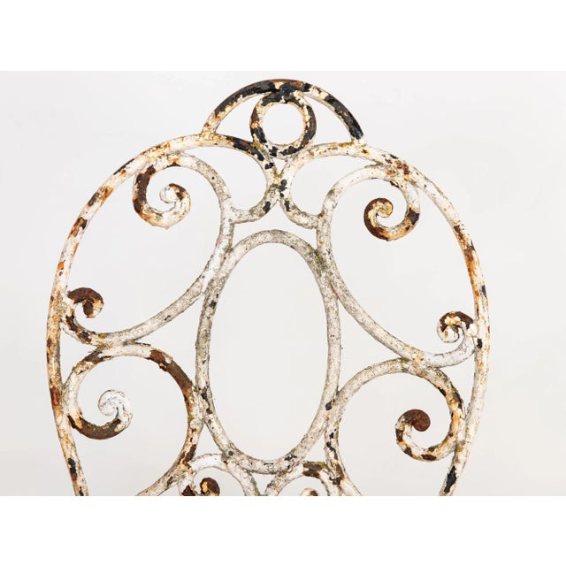 White Scrollwork Garden Dining Table and Four Chairs, France 1940s For Sale - Image 12 of 12