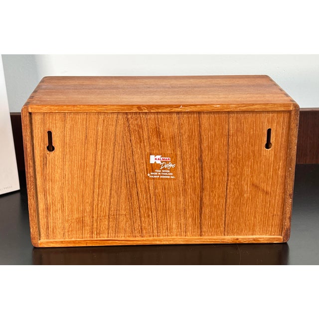 1990s Vintage Danish Modern Teak Wall Mounted CD Disc Holder by Kalmar For Sale - Image 5 of 8