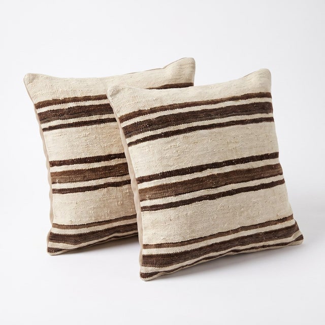 Mid-Century Modern Anatolian Oushak Kilim Pillow Cover 19'' X 19'' - Set of Two For Sale - Image 3 of 4