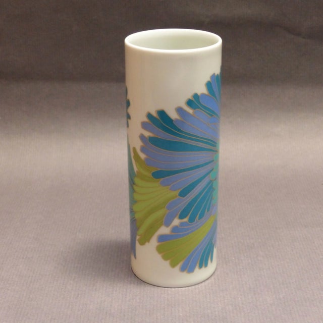 1980s Porcelain Vase by Rosamunde Nairac for Rosenthal Studio Line, 1980s For Sale - Image 5 of 10