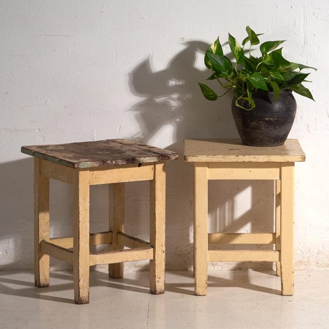 Bedside Tables in Pine Wood, Central Europe, 1940, Set of 2 For Sale - Image 11 of 11