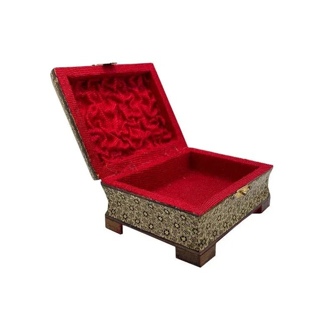 Decorative Mughal Motif Box With Hinged Lid For Sale - Image 4 of 5