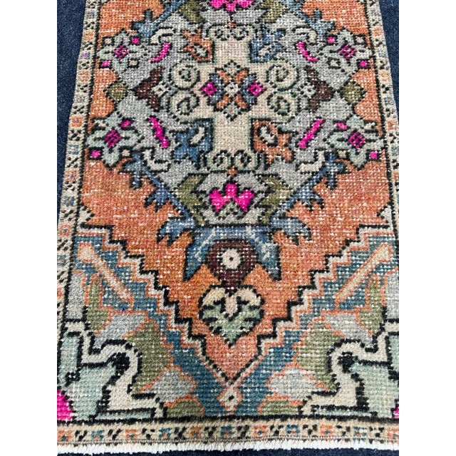 Contemporary Turkish Yastik Rug 1'6" x 2'11" For Sale - Image 3 of 5