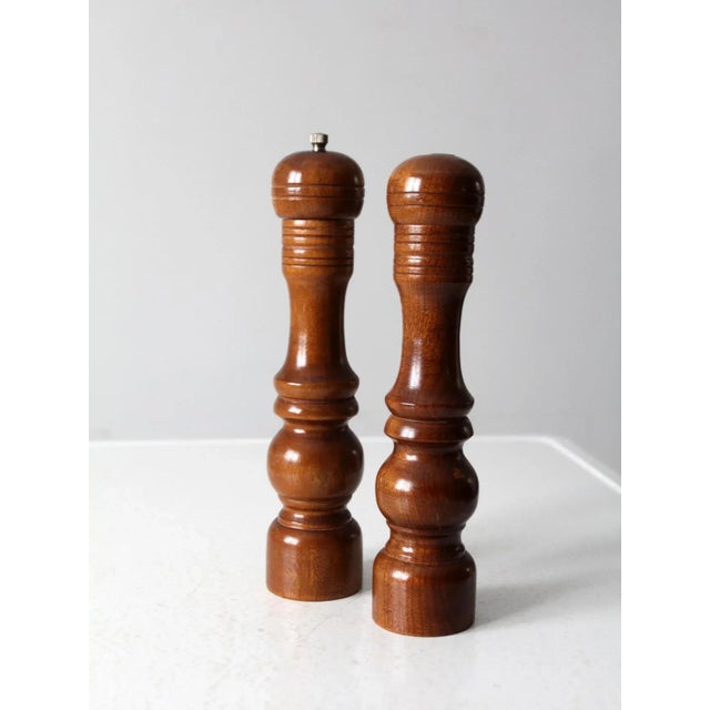 Farmhouse Vintage Salt & Pepper Shakers For Sale - Image 3 of 9