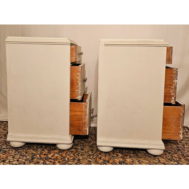 Late 19th Century Pair of Painted Butler Style French Country Chic Nightstands For Sale - Image 9 of 11