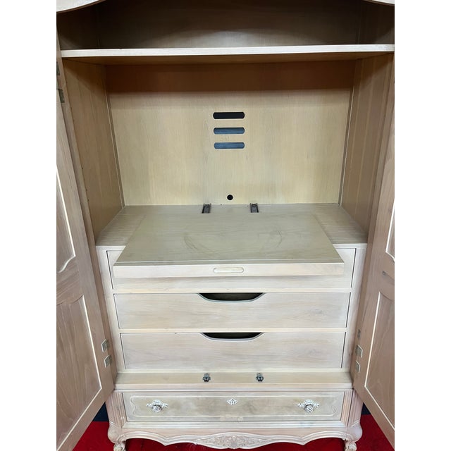 1990s Lexington "Chateau Latour" Armoire (Model 236-311) For Sale - Image 5 of 9