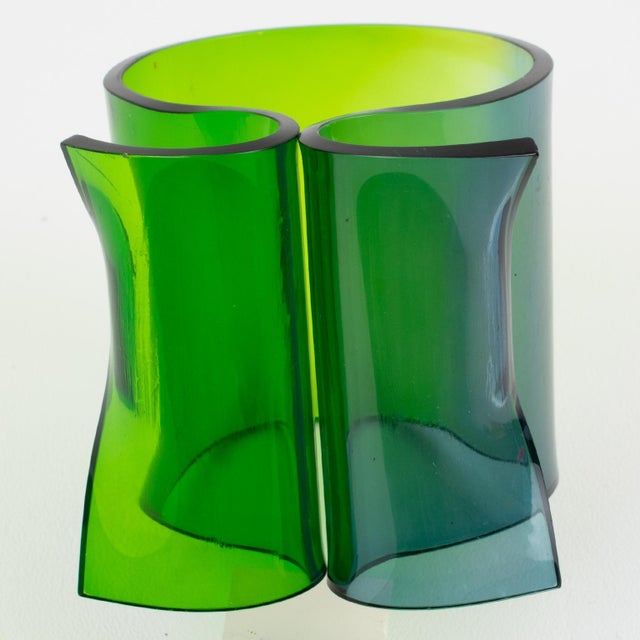 Blue and Emerald Plexiglass Bracelet For Sale In Atlanta - Image 6 of 8