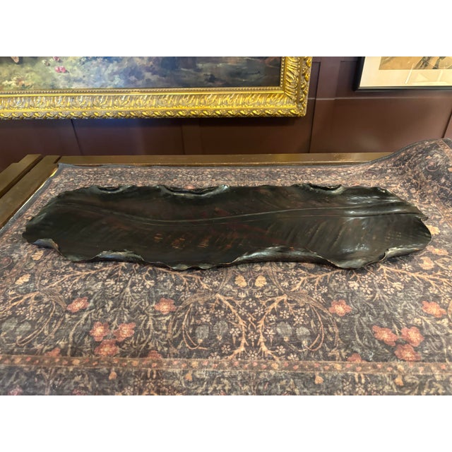 Antique Japanese Carved Keyaki Wood Banana Leaf Tray – Signed Ichiyama – Meiji Period, C. 1860 – 28” [Kh] For Sale - Image 4 of 9