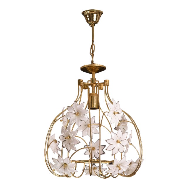 Vintage Murano Chandelier White Flowers, 1970 For Sale