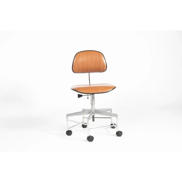 1960s Danish Architectural Chair by Jacob Jensen for Labofa, 1960s For Sale - Image 5 of 10