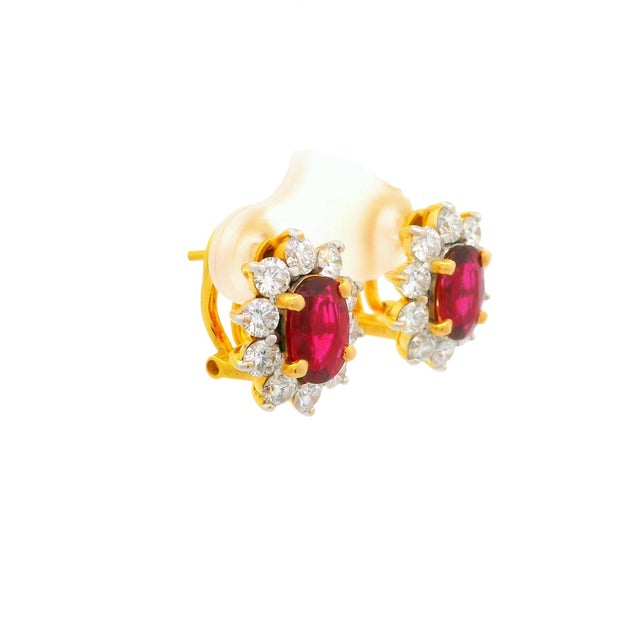 2.34 Carats Ruby Diamond 18k Yellow Gold Halo Earrings, Gia Certified, A Pair For Sale - Image 4 of 6