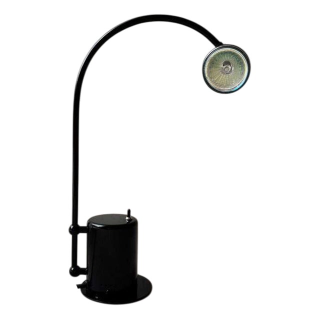 Minimalistisch Design Booglamp Memphis Table Lamp 80s For Sale