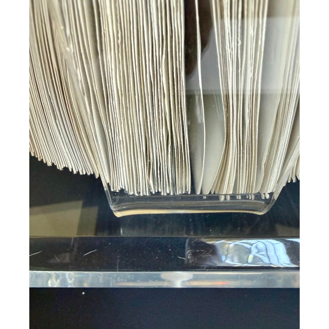 1970s Mid-Century Modern Lucite Rotating Photo Rolodex For Sale - Image 5 of 9
