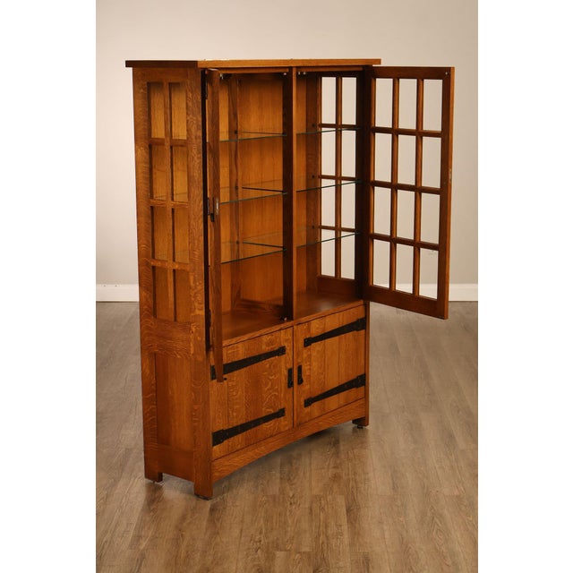 Arts & Crafts Stickley Mission Collection Oak China Cabinet With Strap Hardware For Sale - Image 3 of 18