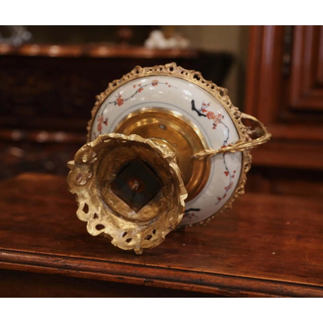 Bronze 19th Century Japanese Imari Porcelain Bowl on Louis XV Gilt Bronze Stand For Sale - Image 8 of 8