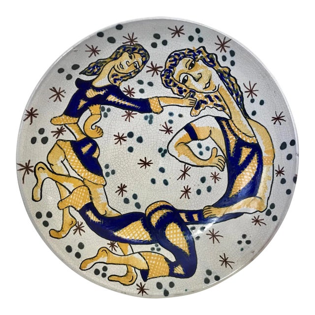 Vintage Italian Figural Hand Painted Faience Plate by Horenzo For Sale