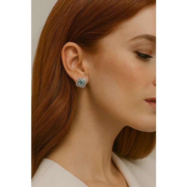 Late 20th Century Pair of Bochic "Capri" Vintage Diamond & Blue Topaz Italian Stud Earrings Set 18K Gold & Silver For Sale - Image 13 of 18