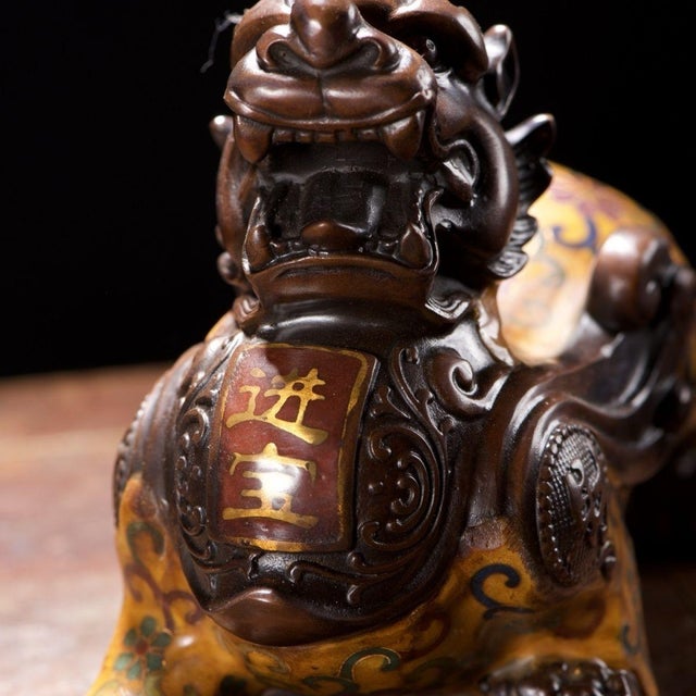 Pair of Vintage Cloisonné Enamel Pixiu Statues With Gilt Bronze Accents For Sale In Los Angeles - Image 6 of 9