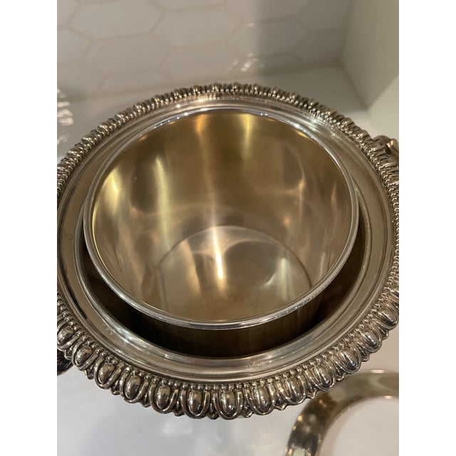 Antique Silverplated Sheffield Champagne Bucket With Two Handles and Elaborate Decoration For Sale In Philadelphia - Image 6 of 10