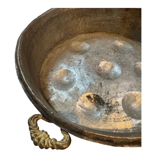 French Country 19th Century Copper Poacher With Brass Handles For Sale - Image 3 of 5