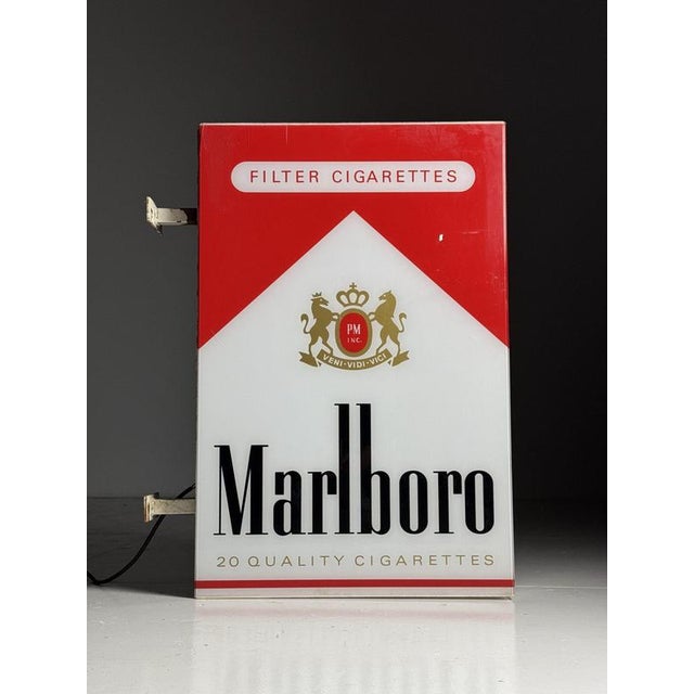 Plastic Marlboro Light Box, 1980-1990 For Sale - Image 7 of 18