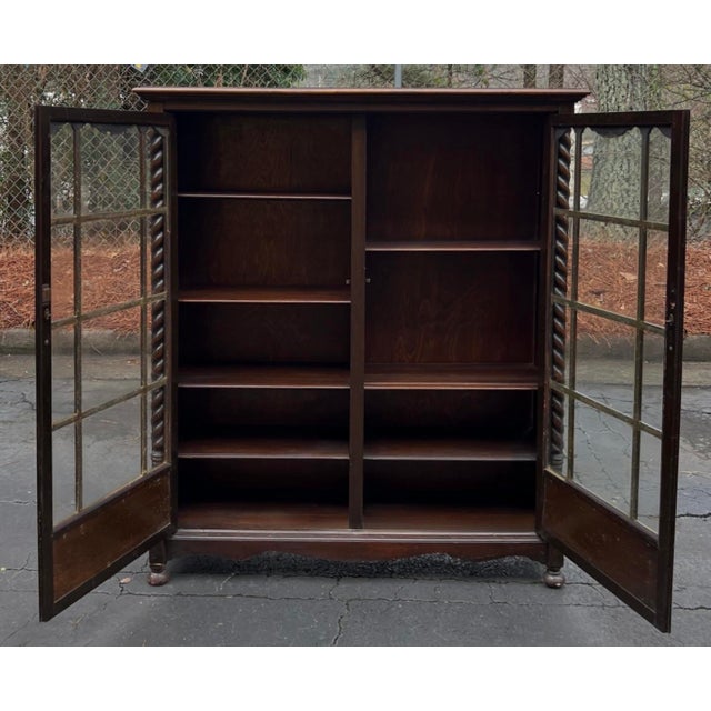Antique American Victorian Era Carved Mahogany Barley Twist Bookcase Cabinet For Sale In Atlanta - Image 6 of 7