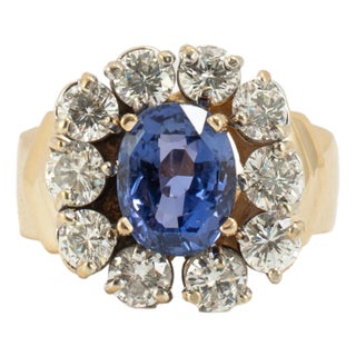 Vintage 14k Yellow Gold 2.88ct Gia Ceylon Sapphire Halo Diamond Cocktail Ring, Size 8.25 For Sale