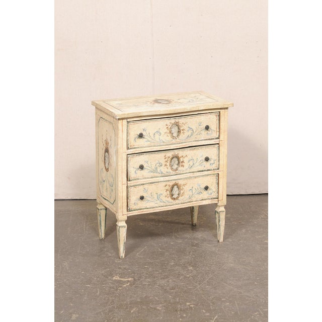 Mid 20th Century Italian Hand-Painted Serpentine Side Chest For Sale In Atlanta - Image 6 of 12