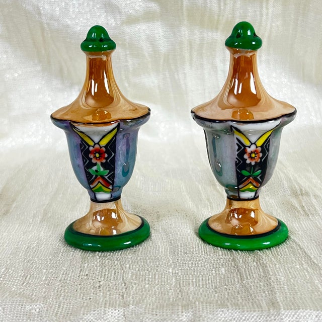 Art Deco Vintage Japanese Lusterware Salt & Pepper Shakers Set – Hand-Painted Floral Art Deco Form - a Pair For Sale - Image 3 of 8