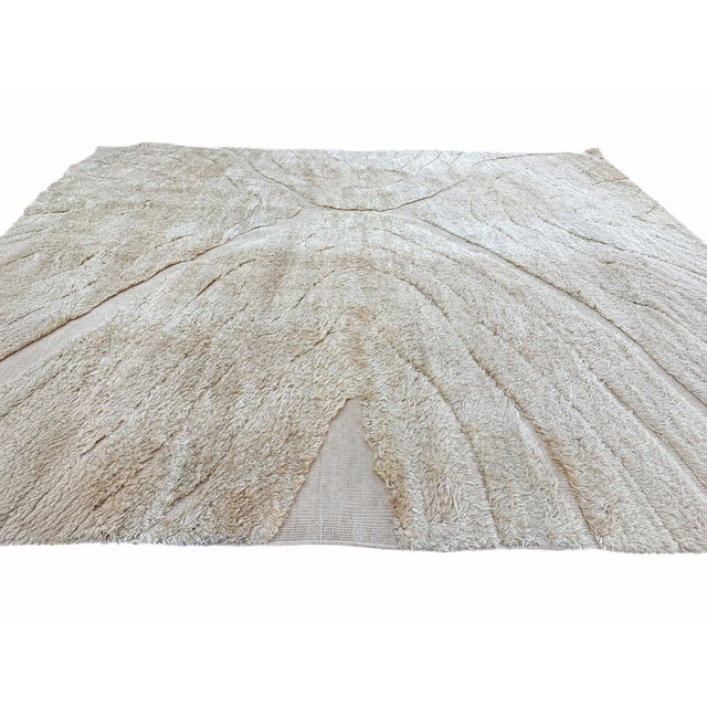 Rh Tarras Wool Rug – 10' × 14' Wheat | 100% Hand-Spun Wool | Hand-Knotted | Sculptural High-Low Texture For Sale - Image 18 of 18
