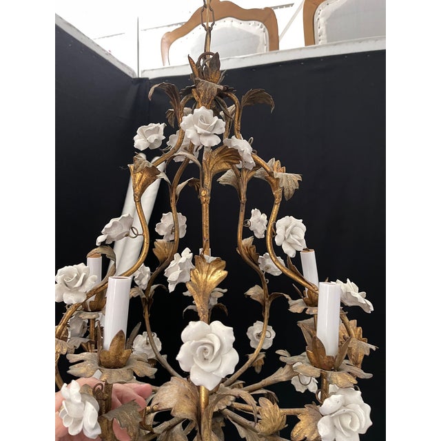 Metal 1950s Italian Birdcage Tole Chandelier With White Porcelain Roses For Sale - Image 7 of 8