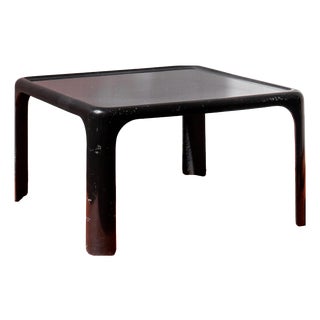 Vintage Fiberglass Coffee Table in the style of Artemide, 1970s For Sale