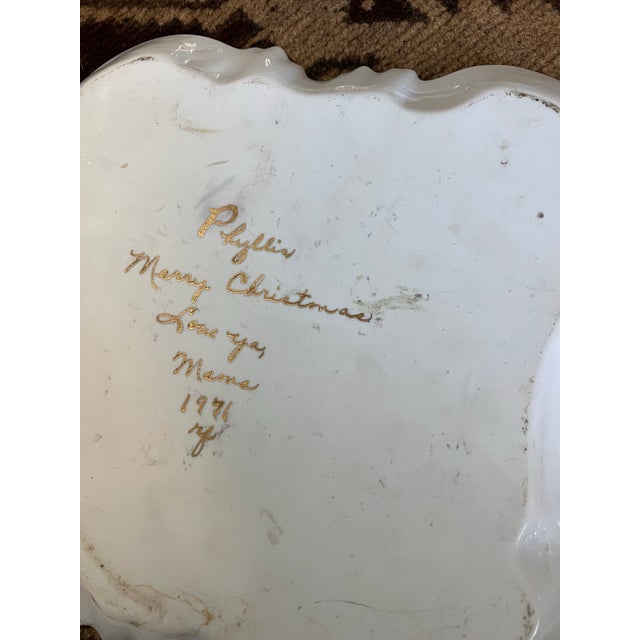 1970s 1970s Pair of White and Gold Ceramic Monogrammed Plates For Sale - Image 5 of 8