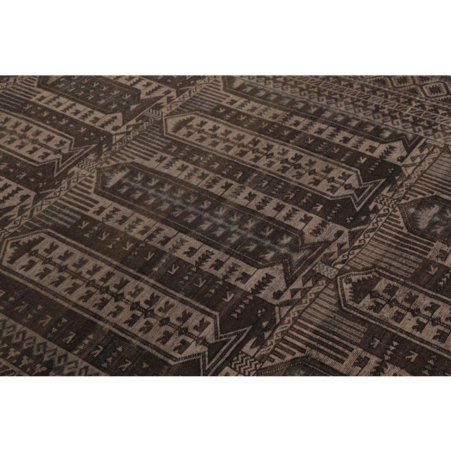 Vintage Turkish Rug With Geometric Patterning in Earthy Tones - Rug & Kilim For Sale In New York - Image 6 of 10