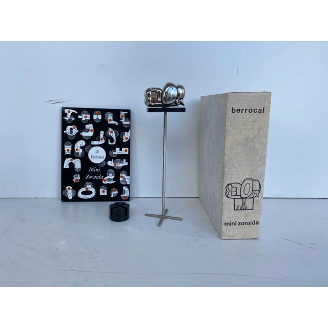 1960s Miguel Berrocal La Mini Zoraida Sculpture Puzzle Vintage 1968 Stand & Booklet For Sale - Image 5 of 10