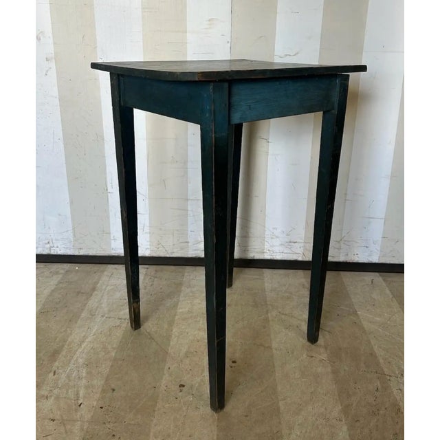Late 18th Century Unusually tall(32.25") Early 19th Century Southern Table in Original Blue Paint For Sale - Image 5 of 7