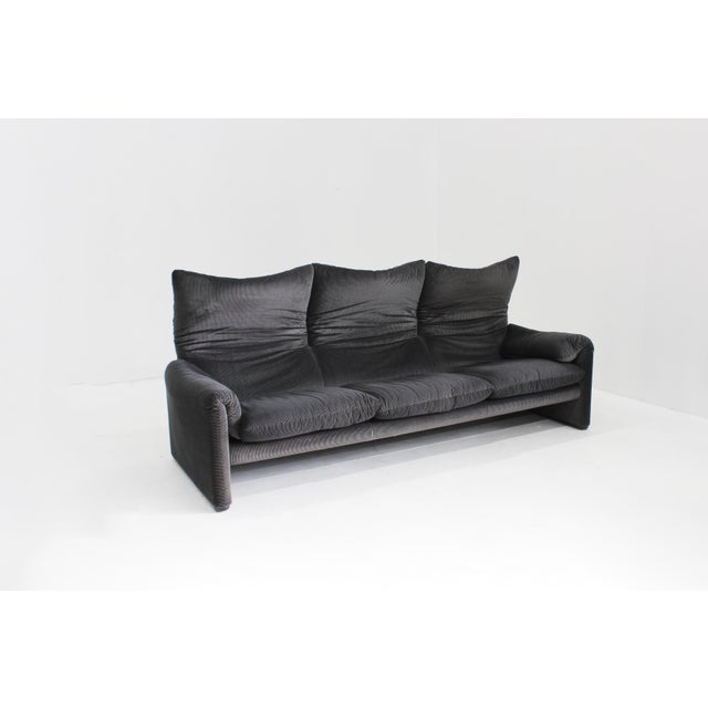 Cassina Maralunga design 3-seater sofa designed by Vico Magistretti, Italy. This sofa is part of the Maralunga collection...