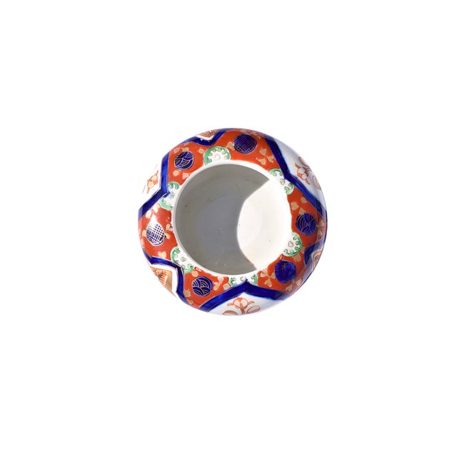 Mid 20th Century Japanese Imari Porcelain Lidded Box For Sale In San Diego - Image 6 of 6