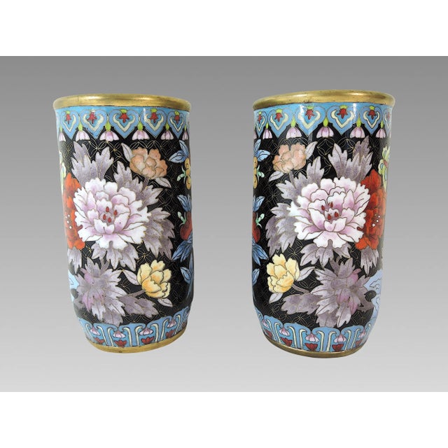 Antique Chinese Blue & Mauve Cloisonné Opposing Flower & Butterfly Cylindrical Vases or Brush Pots- A Pair For Sale - Image 4 of 7