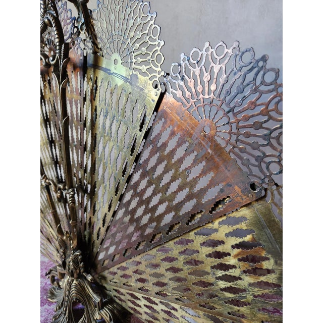 Antique French Brass Peacock Tail Pare-Feu / Fireplace Screen, 1800s For Sale - Image 10 of 11