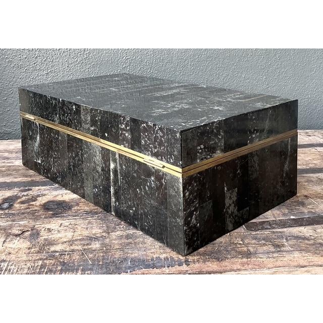 Maitland - Smith Vintage Tessellated Brass and Stone Box For Sale - Image 4 of 12