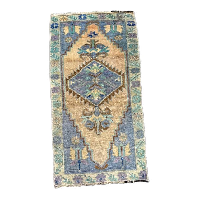 Turkish Yastik Rug 1'7" x 3' For Sale