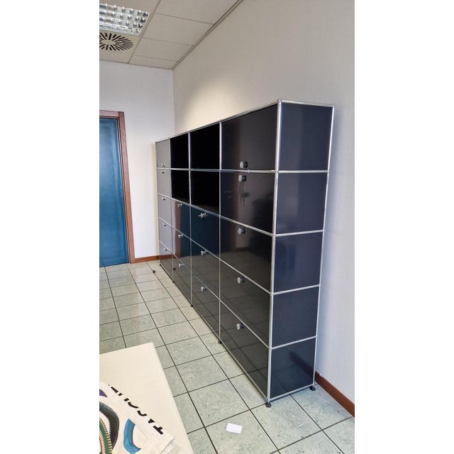 1970s 4-Module Bookcase in Chromed Metal and Blue Iron from USM Haller, 1970s For Sale - Image 5 of 18