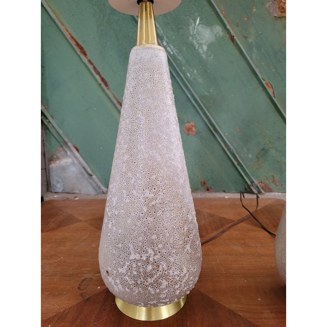 Taupe 1950s Mid Century Modern Gerald Thurston for Lightolier Ceramic & Brass Table Lamps, Pair For Sale - Image 8 of 18