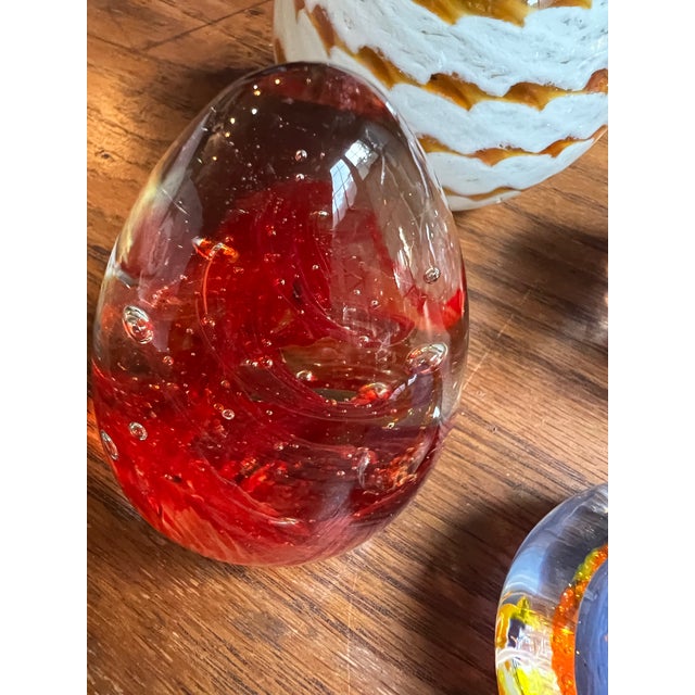 Glass 1970s Collection of Orange and Red Glass Paperweights- Set of 4 For Sale - Image 7 of 12
