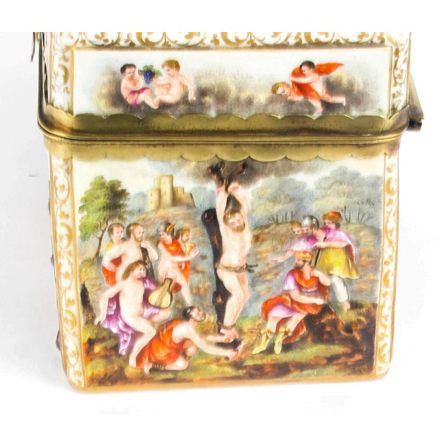 19th Century Italian Capodimonte Porcelain Table Casket For Sale - Image 13 of 18
