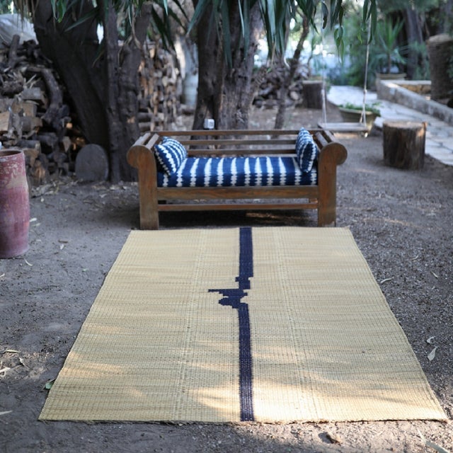 The JENOUB rug, created by the artist Meriem Bouderbala, represents an exceptional work of art that highlights the...