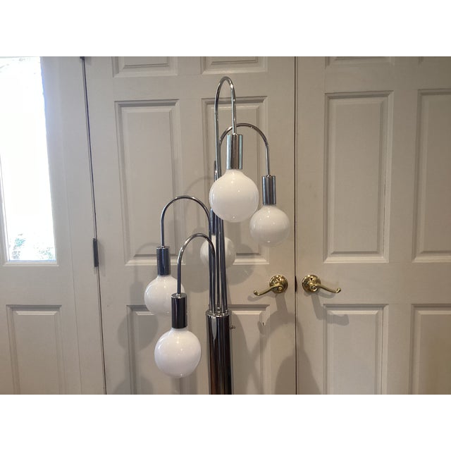 1970s 1970s Sonneman Style Midcentury Chrome Waterfall Style Floor Lamp For Sale - Image 5 of 13
